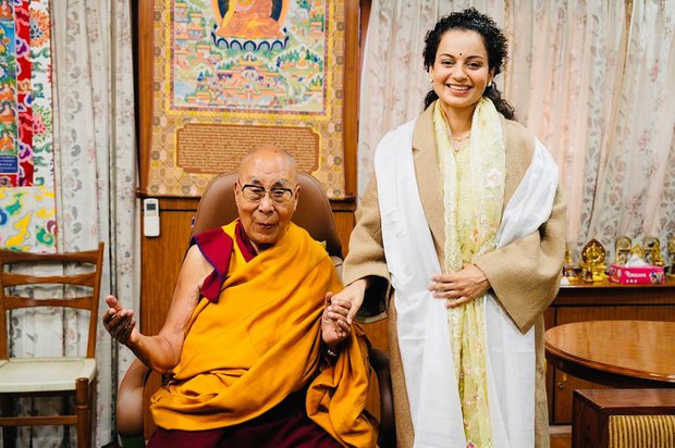 རྒྱ་གར་གྱི་གཞུང་འཛིན་ཆབ་སྲིད་ཚོགས་པའི་གྲོས་ཚོགས་འོག་མའི་འོས་མི་ཀན་གྷ་ན་རཱ་ནོཏ་ལགས་སུ་མཇལ་ཁ་བསྩལ་བ།