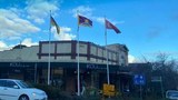 ༧གོང་ས་མཆོག་གི་འཁྲུངས་སྐར་ཆེད་བོད་ཀྱི་རྒྱལ་དར་བསྒྲེངས་འཛུགས་དང་སྤྱི་སྤྱོད་རླངས་འཁོར་ཐོག་འཚམས་འདྲིའི་སྦྱར་བྱང་སྤེལ་འདུག