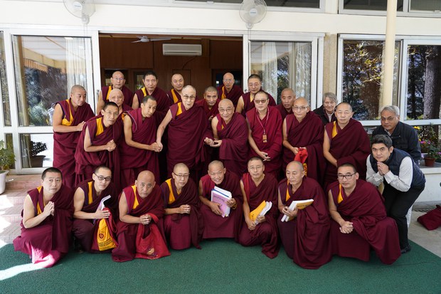 ནང་པའི་གཞུང་ལས་བྱུང་བའི་ཚན་རིག་དང་ལྟ་གྲུབ།