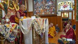 བོད་མིའི་དབུ་ཁྲིད་༧གོང་ས་མཆོག་གིས་ཀ་ལུ་རིན་པོ་ཆེ་སློབ་ཚོགས་དང་བཅས་པར་མགོན་པོ་ཕྱག་དྲུག་པའི་རྗེས་གནང་སྩལ་ཡོད་པ།