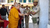 བོད་ཀྱི་དབུ་ཁྲིད་༧གོང་ས་མཆོག་ཕོ་བྲང་གི་སྒོ་ཆེན་མདུན། ༢༠༡༩།༥