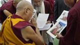 སྤྲུལ་སྐུ་ཧཱུྃ་ཀར་རྡོ་རྗེ་མཆོག་སྐུ་བཀྲོངས་པའི་སྐོར་༸གོང་ས་༸སྐྱབས་མགོན་ཆེན་པོ་མཆོག་ལ་སྙན་སེང་ཞུས་པར། མགོན་པོ་མཆོག་ནས་ཐུགས་སྨོན་མཛད་འདུག