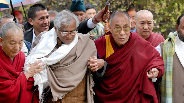 རྒྱ་གར་དབུས་གཞུང་གི་བློན་ཆེན་ཟུར་པ་དང་༧གོང་ས་མཆོག ༢༠༠༧།༣།༡༠