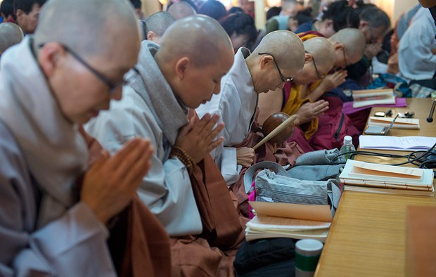 ༧གོང་ས་སྐྱབས་མགོན་ཆེན་པོ་མཆོག་གིས་ཀོ་རི་ཡའི་དད་ལྡན་མི་དམངས་ལ་ཆོས་འབྲེལ་སྐབས། ༢༠༡༤།༡༡།༡༢ ༧གོང་ས་སྐྱབས་མགོན་ཆེན་པོ་མཆོག་གིས་ཀོ་རི་ཡའི་དད་ལྡན་མི་དམངས་ལ་ཆོས་འབྲེལ་སྐབས། ༢༠༡༤།༡༡།༡༢