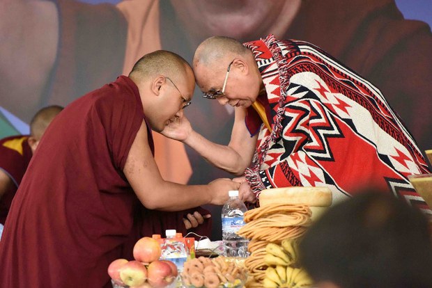 ༧གོང་ས་མཆོག་གི་གྱ་སྟོན་སྐབས་ཀརྨ་པ་མཆོག ༢༠༡༥།༦