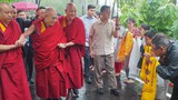 བོད་ཀྱི་དབུ་ཁྲིད་༧གོང་ས་མཆོག་མཱ་ནཱ་ལི་ཕྱོགས་སུ་ཆིབས་ཞལ་བསྒྱུར་གནང་བའི་ཆིབས་ལམ་དུ། ༢༠༡༩།༨།༩