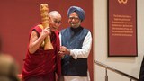 རྒྱ་གར་གྱི་གནད་ཡོད་མི་སྣ་ཚོས་༧གོང་ས་མཆོག་ལ་གྱ་སྟོན་བཤམས་སྐབས། ༢༠༡༦།༡།༤