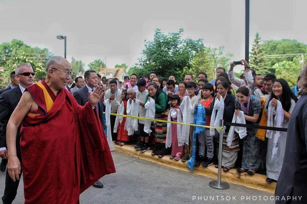 བོད་ཀྱི་དབུ་ཁྲིད་༧གོང་ས་མཆོག་ཨ་རིའི་མེ་ནིས་སོ་ཊར་ཞབས་སོར་འཁོད་སྐབས། ༢༠༡༧།༦།༡༣