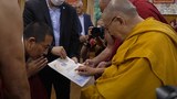 ༸གོང་ས་མཆོག་གིས། དབུ་མའི་ལམ་གྱི་སྲིད་བྱུས་ནི་བོད་ཀྱི་ཆོས་དང་རིག་གཞུང་མི་ཉམས་རྒྱུན་འཛིན་ཐད་དམིགས་བསལ་འབྲེལ་བ་ཡོད་པ་བཀའ་གནང་འདུག