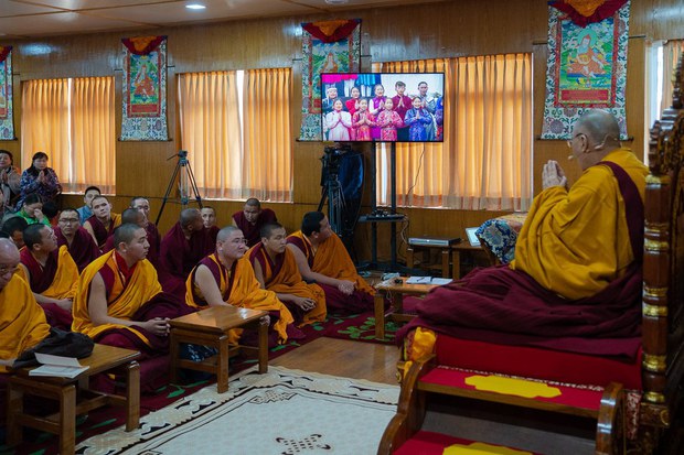 བོད་ཀྱི་དབུ་ཁྲིད་༧གོང་ས་མཆོག་གིས་སོག་པོའི་དད་ལྡན་པར་ཆོས་འབྲེལ་སྐབས། ༢༠༡༩།༢།༢༨