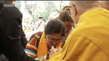 བལ་ཡུལ་གློ་ནས་ཡིན་པའི་དད་ལྡན་པ་ཁག་ཅིག་གིས་སྤྱི་ནོར་༸གོང་ས་༸སྐྱབས་མགོན་ཆེན་པོ་མཆོག་ལ་བརྟན་བཞུགས་བསྡུས་པ་བསྟར་འབུལ་ཞུས་འདུག