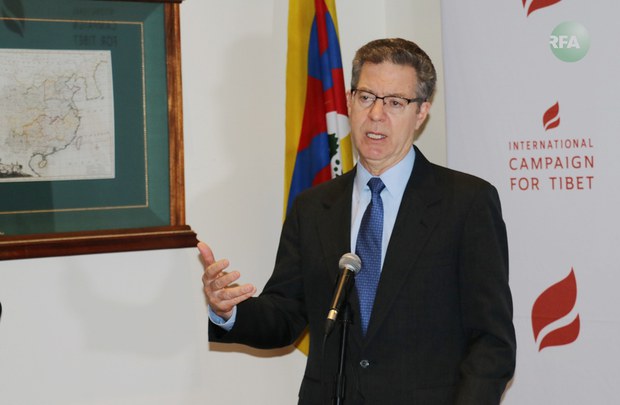 ཨ་རིའི་ཕྱི་སྲིད་ལྷན་ཁང་གི་རྒྱལ་སྤྱིའི་ཆོས་དད་རང་དབང་གི་དམིགས་བསལ་སྐུ་ཚབ་ཆེན་མོ་སྐུ་ཞབས་(Sam Brownback)་མཆོག 2019/12/10 ཨ་རིའི་ཕྱི་སྲིད་ལྷན་ཁང་གི་རྒྱལ་སྤྱིའི་ཆོས་དད་རང་དབང་གི་དམིགས་བསལ་སྐུ་ཚབ་ཆེན་མོ་སྐུ་ཞབས་(Sam Brownback)་མཆོག 2019/12/10