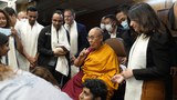 འགྲོ་བ་མི་གཅིག་གྱུར་གྱི་འདུ་ཤེས་བཟུང་ཐོག་ཕན་ཚུན་བསམ་ཤེས་གྲོས་མོལ་གྱི་ལམ་ནས་དཀའ་ངལ་སེལ་ཐབས་འཚོལ་དགོས། ༧གོང་ས་མཆོག་གིས།