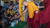 ༧གོང་ས་མཆོག་གཞོན་སྐྱེས་ཚོར་ནང་ཆོས་ངོ་སྤྲོད་གནང་བར་ཕེབས་བཞིན་པ། 2017/6/7