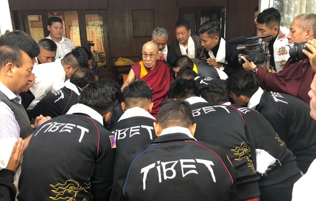 ༧གོང་ས་མཆོག་གིས་བོད་ཀྱི་རྐང་རྩེད་སྤོ་ལོའི་རུ་ཁག་ལ་མཇལ་ཁ་གནང་སྐབས། ༢༠༡༨།༥།༡༨