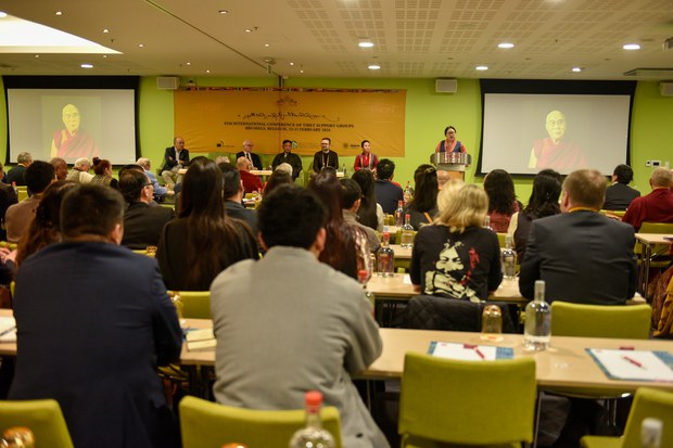 ༸གོང་ས་མཆོག་གིས། རྒྱལ་སྤྱིའི་རང་བཞིན་གྱིས་བོད་དོན་རྒྱབ་སྐྱོར་གནང་བ་དེ་ནི་བོད་མི་ཚོའི་བློ་སྟོབས་ཀྱི་འབྱུང་ཁུངས་ཡིན་ཞེས་བཀའ་བསྩལ་བ། ༸གོང་ས་མཆོག་གིས། རྒྱལ་སྤྱིའི་རང་བཞིན་གྱིས་བོད་དོན་རྒྱབ་སྐྱོར་གནང་བ་དེ་ནི་བོད་མི་ཚོའི་བློ་སྟོབས་ཀྱི་འབྱུང་ཁུངས་ཡིན་ཞེས་བཀའ་བསྩལ་བ།