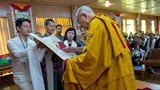 ༧གོང་ས་མཆོག་Vietnamགྱི་ཚོང་པའི་སྐུ་ཚབ་དང་མཇལ་འཕྲད་སྐབས། ༢༠༡༥།༥།༡༥