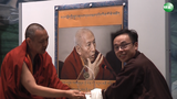 མདོ་སྨད་མི་མང་གི་གསེར་གྱི་གཟེངས་རྟགས་ཟམ་གདོང་རིན་པོ་ཆེ་མཆོག་ལ་ཕུལ་སྐབས། ༢༠༡༦།༤།༡༦
