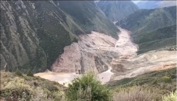ཆབ་མདོ་འཇོ་མདའ་སྤོ་ལུ་ས་ཁུལ་དུ་རི་ཉིལ་ནས་འབྲི་ཆུ་འགག་པའི་ཡུལ་དངོས། ༢༠༡༨།༡༠།༡༡