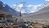 བལ་བོད་ས་མཚམས་སུ་ཡོད་པའི་རི་བོ་ཇོ་མོ་གླང་མ།