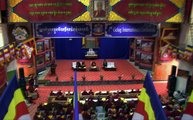 རྒྱལ་སྤྱིའི་དགེ་ལུགས་ཀྱི་ཚོགས་ཆེན་ཐེངས་དང་པོ་འཚོགས་བཞིན་པ། ༢༠༡༥།༦།༢༣