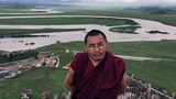 རྒྱ་ནག་གཞུང་གིས་ཕྱི་ལོ་༢༠༢༠ལོའི་ཟླ་༡༢ཚེས་༢ཉིན་ནས་བཟུང་བོད་ཀྱི་སྙན་ངག་པ་དང་རྩོམ་པ་པོ་རོང་བོ་དགེ་འདུན་ལྷུན་གྲུབ་བམ་སྨྱུག་མིང་ལ་ལྷམ་ཀོག་ལགས། རྒྱུ་མཚན་སོགས་གསལ་ཁ་གང་ཡང་མེད་པར་གློ་བུར་འཛིན་བཟུང་བཙན་ཁྲིད་ཀྱིས་ད་བར་གར་སོང་ཆ་མེད་དུ་གྱུར་ཏེ་ལོ་གཉིས་མ་ཟིན་ཙམ་འགྲོ་ཡི་ཡོད་ཅིང་། ཨེ་ཤེ་ཡ་རང་དབང་རླུང་འཕྲིན་ཁང་གིས་གནས་ཚུལ་ཤེས་རྟོགས་བྱུང་བར་གཞིགས་ན། ཁོང་ཟི་ལིང་གི་བཀག་སྐྱིལ་ཁང་ཞིག་ཏུ་ཡོད་འདུག