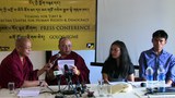 མགོ་ལོག་འཇིགས་མེད་ཀྱིས་རྡ་སར་གསར་འགོད་གསལ་བསྒྲགས་སྤེལ་བཞིན་པ། ༢༠༡༤།༥།༢༨