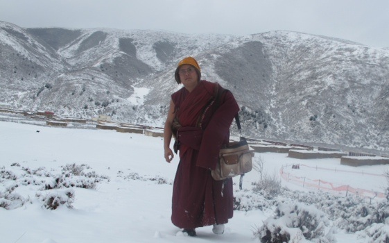 མགོ་ལོག་འཇིགས་མེད་