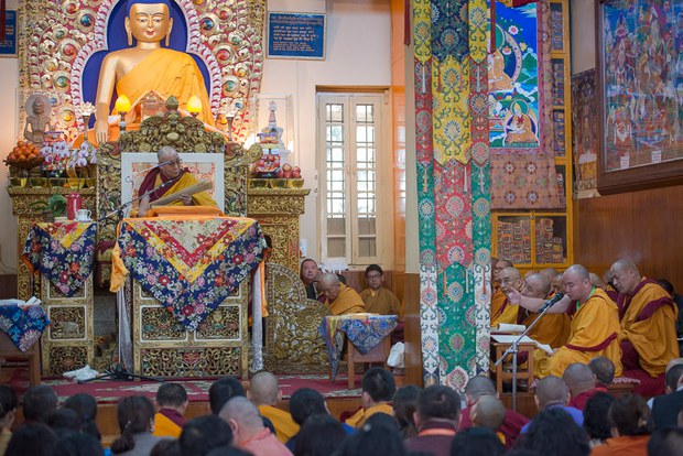 ༧གོང་ས་མཆོག་གིས་སོག་པོའི་དད་ལྡན་པར་ཆོས་འབྲེལ་གནང་བཞིན་པ། ༢༠༡༤།༡༢།༢