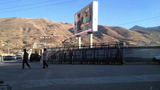 ཀླུ་ཆུ་རྫོང་ལ་ཁྲིམས་ར་ཚོགས་འདུག