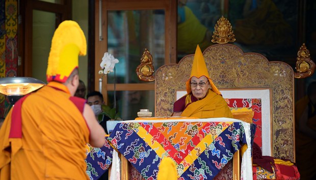 བོད་མིའི་སེམས་རྒྱུད་ལ་ཡོད་པའི་སེམས་པ་བཟང་པོ་བྱེད་རྒྱུའི་ཐད་ཚང་མས་འབད་བརྩོན་གནང་དགོས་ཞེས་བཀའ་བསྩལ་བ། བོད་མིའི་སེམས་རྒྱུད་ལ་ཡོད་པའི་སེམས་པ་བཟང་པོ་བྱེད་རྒྱུའི་ཐད་ཚང་མས་འབད་བརྩོན་གནང་དགོས་ཞེས་བཀའ་བསྩལ་བ།
