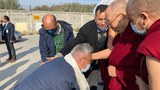 སྤྱི་ནོར་༸གོང་ས་༸སྐྱབས་མགོན་ཆེན་པོ་མཆོག་གནས་མཆོག་རྡོ་རྗེ་གདན་ནས་རྒྱ་གར་གྱི་རྒྱལ་ས་ལྡི་ལིར་ཆིབས་ཞལ་བསྒྱུར་གནང་མཛད་པ།