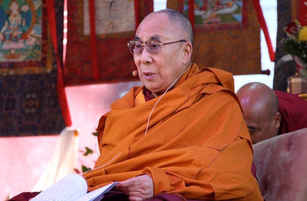༧གོང་ས་མཆོག་གིས་ཨོས་ཋརེ་ལི་ཡར་གནས་བཞུགས་བོད་མི་ཚོར་བཀའ་སློབ་གནང་བཞིན་པ། ༢༠༡༥།༦།༨