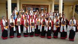 ༸གོང་ས་༸སྐྱབས་མགོན་ཆེན་པོ་མཆོག་གིས་མཇལ་བཅར་བ་༢༠༠་ཙམ་ལ་མཇལ་ཁ་སྩལ་གནང་བ།