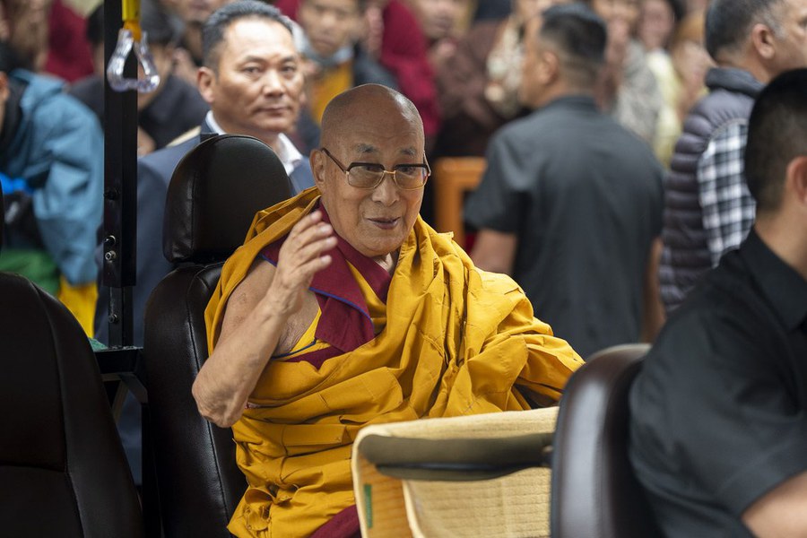 ༸གོང་ས་༸སྐྱབས་མགོན་ཆེན་པོ་མཆོག་བརྟན་བཞུགས་ཐོག་ཆིབས་བསྒྱུར་མཛད་སྐབས། ༢༠༢༥།༠༥།༠༧ ཉིན།