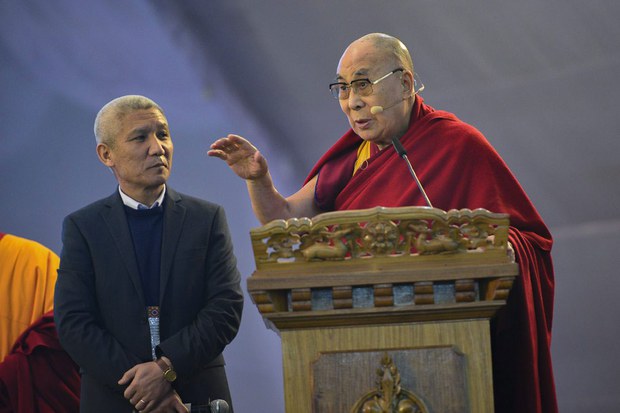 གྲོས་མོལ་ནི་སྟོབས་མེད་དང་སྐྱོན་ཆའི་རང་བཞིན་གྱི་རྟགས་མཚན་ཞིག་མིན་པར་རྣམ་དཔྱོད་ལྡན་པའི་བློ་གྲོས་ཤིག་ཞིག་རེད། གྲོས་མོལ་ནི་སྟོབས་མེད་དང་སྐྱོན་ཆའི་རང་བཞིན་གྱི་རྟགས་མཚན་ཞིག་མིན་པར་རྣམ་དཔྱོད་ལྡན་པའི་བློ་གྲོས་ཤིག་ཞིག་རེད།