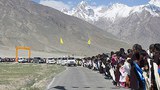  ༧གོང་ས་མཆོག་ཟངས་དཀར་ཁུལ་དུ་ཞབས་སོར་འཁོད་གནང་མཛད་ཡོད་པ།