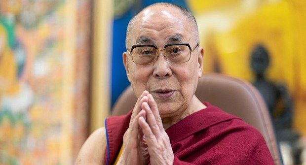 ༸གོང་ས་མཆོག་གིས། འདི་ལོའི་ནོ་བྷེལ་ཞི་བདེ་གཟེངས་རྟགས་ཐོབ་མཁན་རྣམ་པར་འཚམས་འདྲིའི་གསུང་འཕྲིན་སྩལ་བ། ༸གོང་ས་མཆོག་གིས། འདི་ལོའི་ནོ་བྷེལ་ཞི་བདེ་གཟེངས་རྟགས་ཐོབ་མཁན་རྣམ་པར་འཚམས་འདྲིའི་གསུང་འཕྲིན་སྩལ་བ།