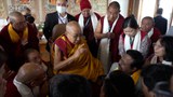 ༧གོང་ས་སྐྱབས་མགོན་ཆེན་པོ་མཆོག་གིས་རྒྱལ་སྤྱིའི་ནང་པའི་དགེ་འདུན་པའི་གླེང་སྟེགས་ཐེངས་དང་པོ་དབུ་འབྱེད་མཛད་རྒྱུ།
