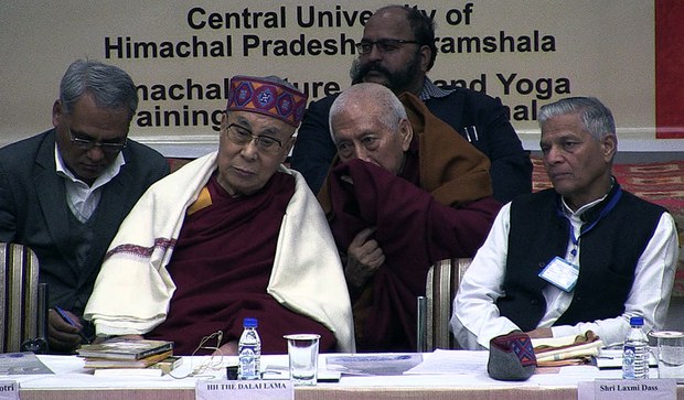 འཛམ་གླིང་ནང་ཞི་བདེ་དགོས་ན་འགྲན་སེམས་དང་འཁོན་འཛིན་སོགས་ལ་བརྟེན་ནས་ཡོང་ཐབས་མེད། འཛམ་གླིང་ནང་ཞི་བདེ་དགོས་ན་འགྲན་སེམས་དང་འཁོན་འཛིན་སོགས་ལ་བརྟེན་ནས་ཡོང་ཐབས་མེད།