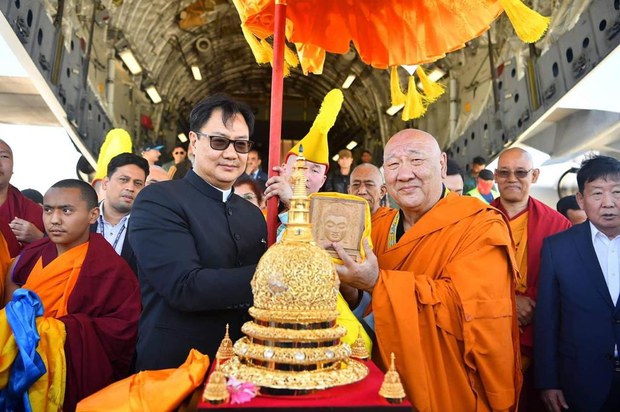 རྒྱ་གར་གཞུང་གིས་སྟོན་པའི་རིང་སྲེལ་ལོ་ངོ་༢༩ རྗེས་སུ་སོག་ཡུལ་དུ་འགྲེམས་སྟོན་གནང་བ། རྒྱ་གར་གཞུང་གིས་སྟོན་པའི་རིང་སྲེལ་ལོ་ངོ་༢༩ རྗེས་སུ་སོག་ཡུལ་དུ་འགྲེམས་སྟོན་གནང་བ།