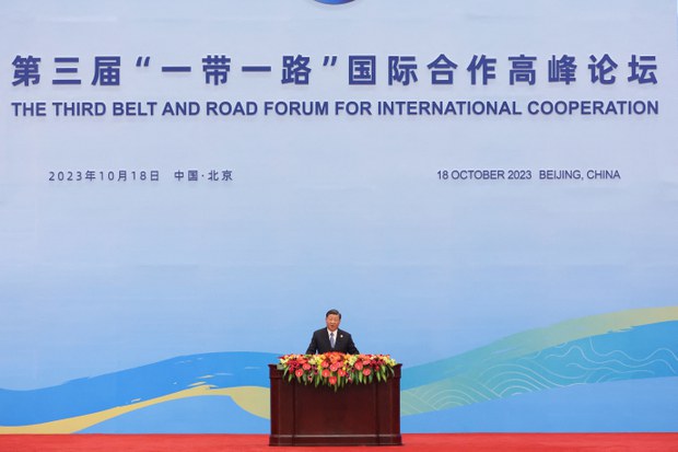 རྒྱ་ནག་གི་རྒྱུད་གཅིག་ལམ་གཅིག་གི་ཚོགས་འདུར་རྒྱ་གར་གྱི་སྐུ་ཚབ་མཉམ་ཞུགས་བྱས་མི་འདུག