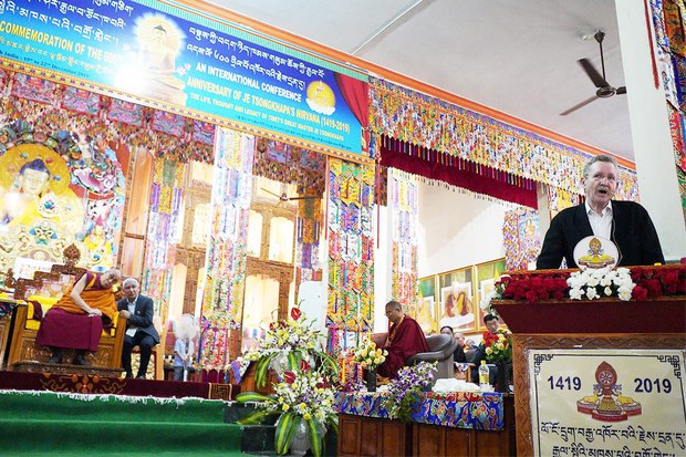 ༧གོང་ས་མཆོག་དབུ་བཞུགས་ཐོག་རྗེ་རིན་པོ་ཆེ་རྗེས་དྲན་ཆེད་མཁས་བའི་བགྲོ་གླེང་སྐབས། ༢༠༡༩།༡༢།༢༠