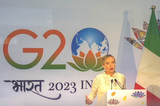 ཨི་ཊ་ལི་ཡིས་རྒྱ་ནག་གི་རྒྱུད་གཅིག་ལམ་གཅིག་གི་ལས་གཞི་དང་གན་རྒྱ་བཞག་ཡོད་པ་དེ་ཕྱིར་འཐེན་བྱེད་རྒྱུ་ཡིན་པ་བརྗོད་འདུག ཨི་ཊ་ལི་ཡིས་རྒྱ་ནག་གི་རྒྱུད་གཅིག་ལམ་གཅིག་གི་ལས་གཞི་དང་གན་རྒྱ་བཞག་ཡོད་པ་དེ་ཕྱིར་འཐེན་བྱེད་རྒྱུ་ཡིན་པ་བརྗོད་འདུག