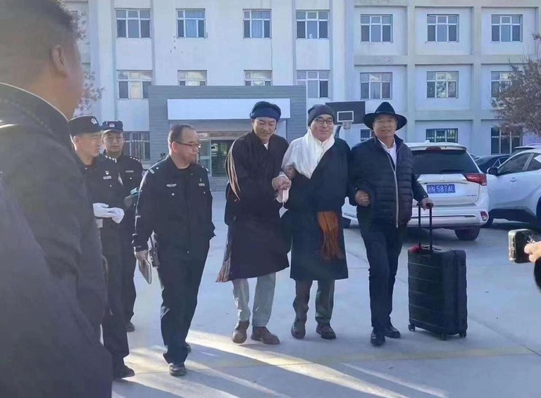 ཀརྨ་བསམ་གྲུབ་ལགས་ལོ་༡༥ རྗེས་གློད་གྲོལ་བཏང་སྐབས། ༢༠༢༤།༡༡།༡༩ Karma Samdrub release from Prison_2.jpeg