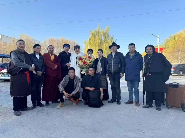 ཀརྨ་བསམ་གྲུབ་ལགས་སྒལ་ཚིགས་དང་སྐེད་པ་ནད་གཞི་ཅན་དུ་གྱུར་ཡོད་པ་དང་ཁོང་ཁྲིན་ཏུའུ་རུ་ཉིན་ཤས་བཞུགས་རྗེས་ལྷ་སར་ཕེབས་འཆར་ཡོད་འདུག ཀརྨ་བསམ་གྲུབ་ལགས་སྒལ་ཚིགས་དང་སྐེད་པ་ནད་གཞི་ཅན་དུ་གྱུར་ཡོད་པ་དང་ཁོང་ཁྲིན་ཏུའུ་རུ་ཉིན་ཤས་བཞུགས་རྗེས་ལྷ་སར་ཕེབས་འཆར་ཡོད་འདུག