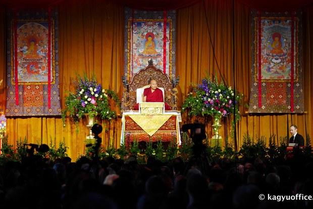 བོད་མི་ཚང་མ་རྡོག་རྩ་གཅིག་སྒྲིལ་གནང་རྒྱུ་གལ་ཆེ་བའི་བཀའ་སློབ། བོད་མི་ཚང་མ་རྡོག་རྩ་གཅིག་སྒྲིལ་གནང་རྒྱུ་གལ་ཆེ་བའི་བཀའ་སློབ།