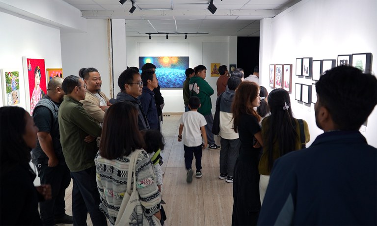 Khadhok-arts-exihibition-Unsettled-1NOV2024-p5.jpg Khadhok-arts-exihibition-Unsettled-1NOV2024-p5.jpg