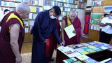 རྒྱ་ནག་གཞུང་གིས་བོད་ཀྱི་ཆོས་དང་རིག་གཞུང་ཐོག་དམ་དྲག་ཆེན་པོ་བྱེད་བཞིན་པར་སྲིད་སྐྱོང་མཆོག་གིས་སྐྱོན་བརྗོད་གནང་འདུག