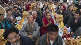 བཞུགས་སྒར་དུ་༧གོང་ས་མཆོག་གི་༧སྐུའི་གྱ་སྟོན་སྲུང་བརྩི་གནང་བཞིན་པ། ༢༠༡༥།༦།༢༢